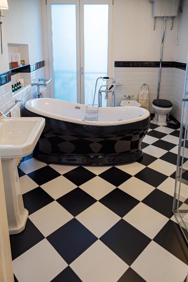 Suite Donna Vita Martina Franca Ngoại thất bức ảnh